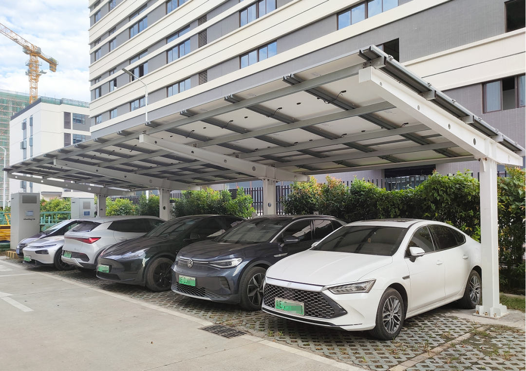 Integrated Optical Storage and Charging System